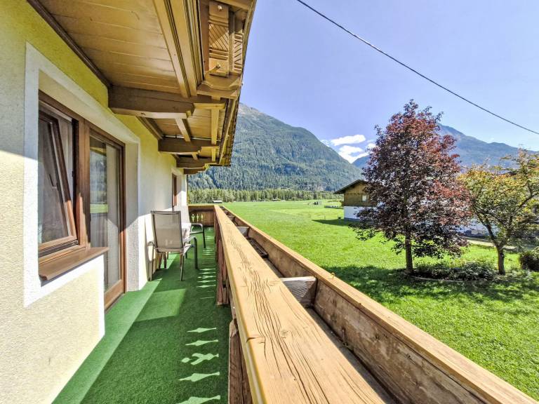 Holiday apartment with yard | Pets are welcome — photo 2