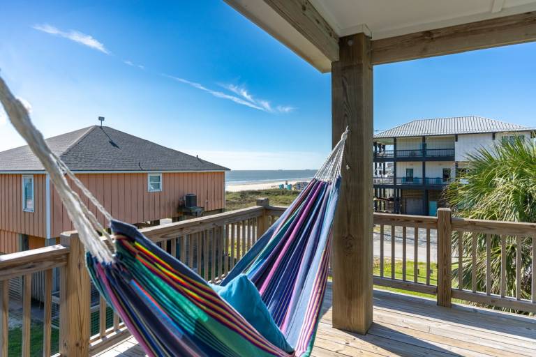 House with yard, jacuzzi & grill | Beach view — photo 3