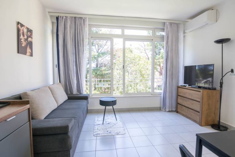Holiday apartment with terrace & barbecue | Beach nearby | Pets are welcome — photo 2