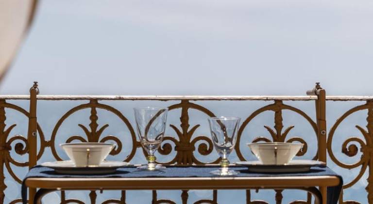 Casa d'artista - Camere in residenza di Charme in Alassio