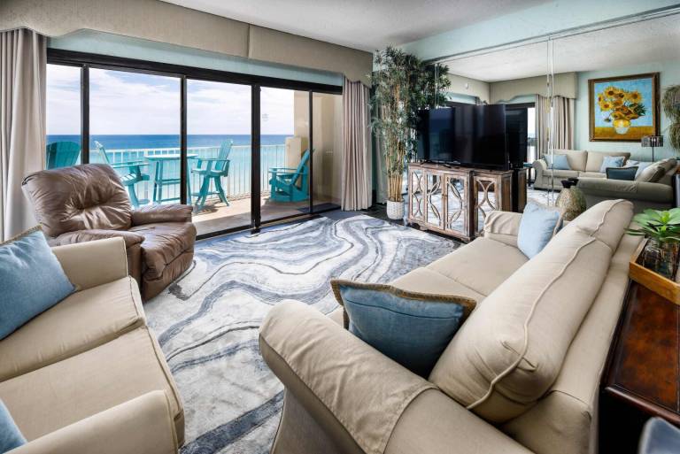 Gulf Side 601/Gulf front/Beach Service/ Pet Friendly — photo 5