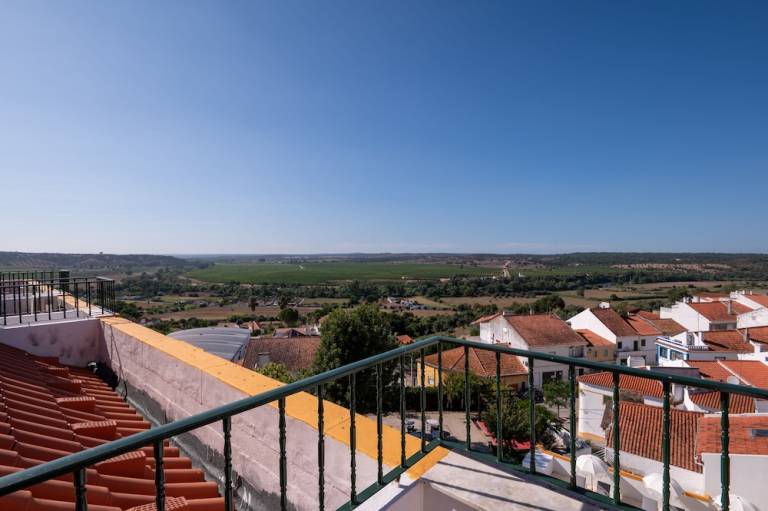 Alojamento  Mora
