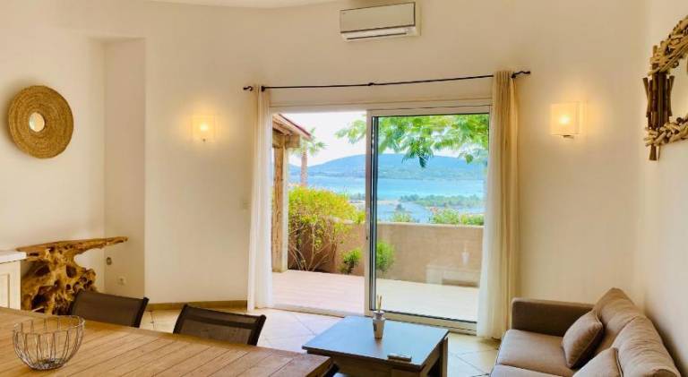 Residence Villa EDEN BLUE Appartements avec vue imprenable sur la Baie de Saint-Cyprien — photo 2