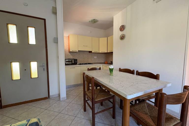 Holiday apartment with 2 rooms for 4 persons — photo 3