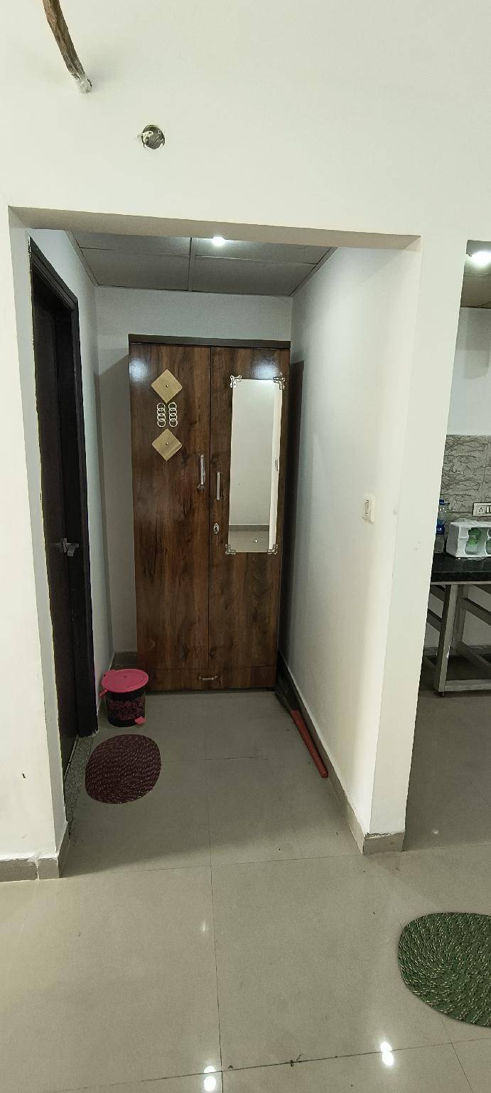 Holiday apartment with yard — photo 4