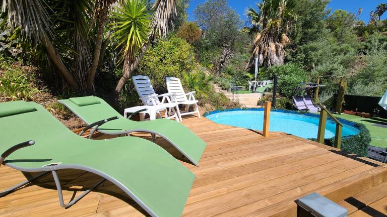 Child-friendly wonderful villa with patio, private pool & barbecue | Panoramic view | Next to the beach | Pet-friendly — photo 3