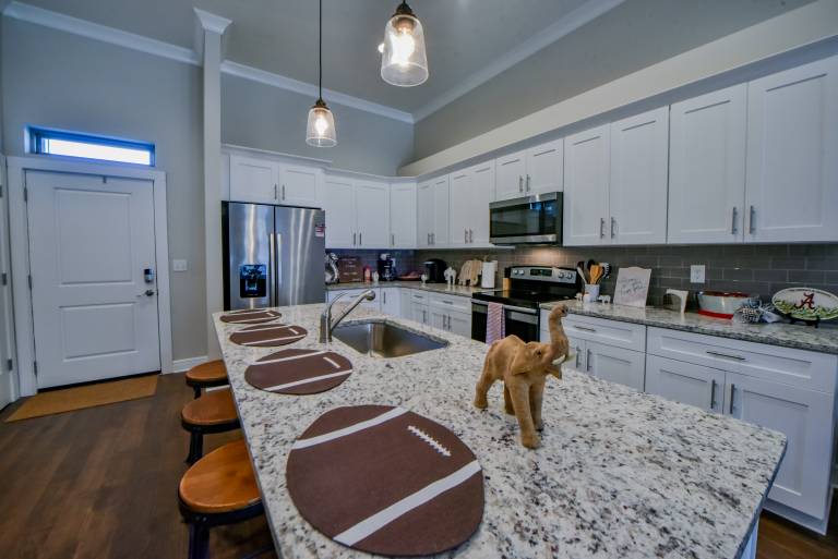 Child-friendly wonderful condo with garden | City view | Pets allowed — photo 3
