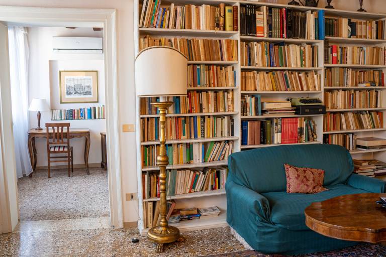Apartment | Next to Rialto Bridge | City view — photo 5