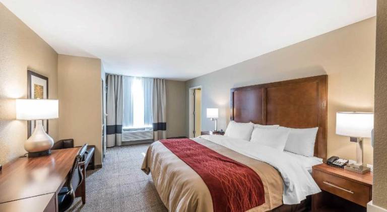 Comfort Inn & Suites Sidney I-80 — photo 2