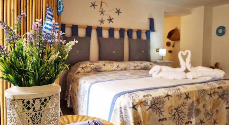 Holiday apartment with 2 rooms for 5 persons in Custonaci