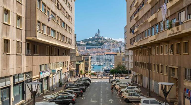 Apartment | Near Marseille Cathedral — photo 5