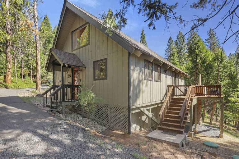 Cabin Arnold