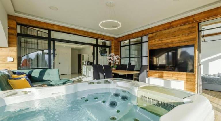 Holiday apartment with jacuzzi in Koscielisko