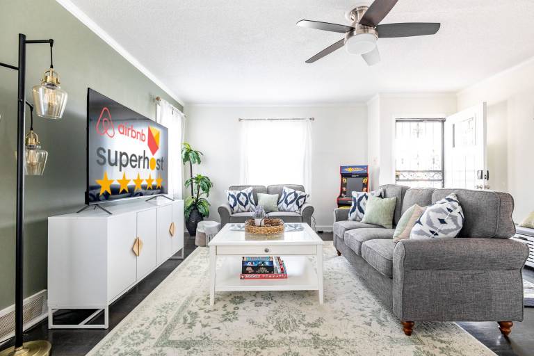 House Colonial Acres