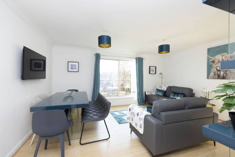 Bright Flat Overlooking The Clyde