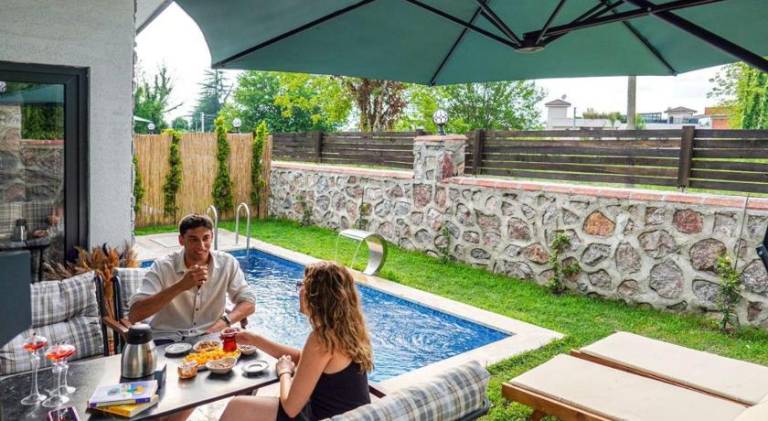 Vital Home Sapanca Isıtmalı Havuzlu Villa Bungalov — photo 3