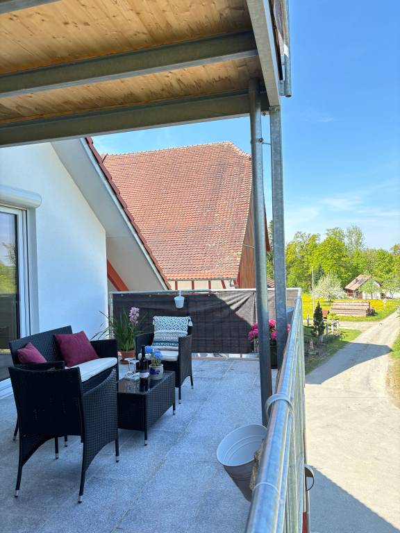 Holiday Apartment with Farm and Valley Views — photo 2