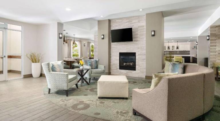 Homewood Suites by Hilton Dallas-DFW Airport N-Grapevine — photo 3
