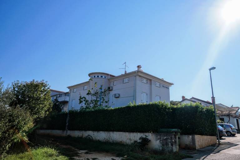 Holiday apartment with terrace — photo 5