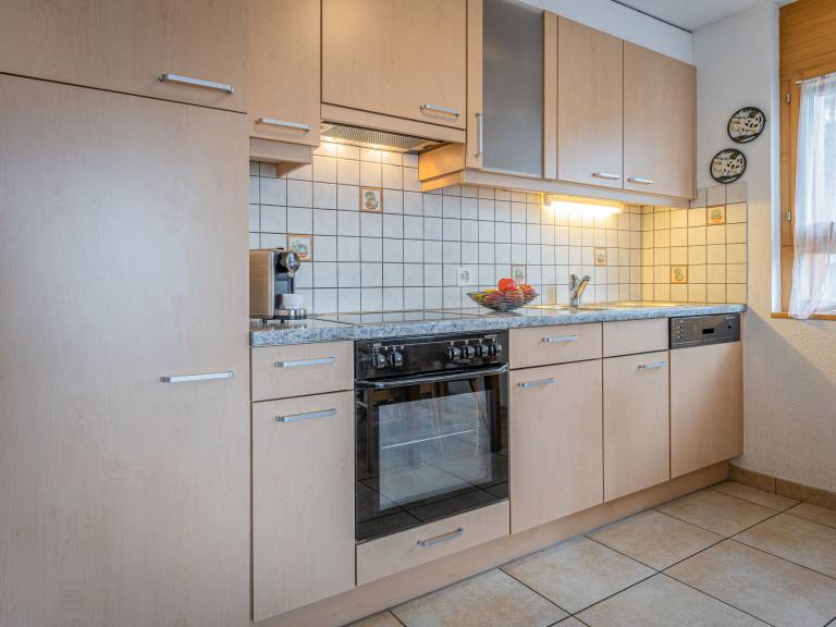 Fully equipped nice apartment with patio | Mountain view | Pets allowed — photo 5