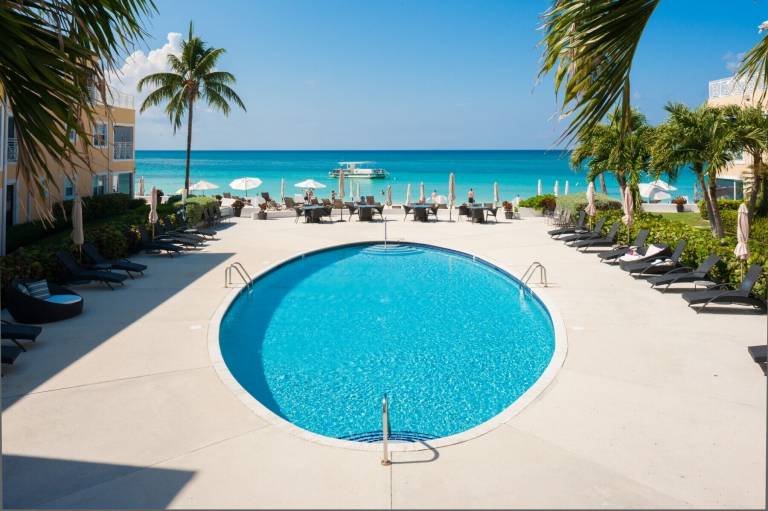 Condo Seven Mile Beach