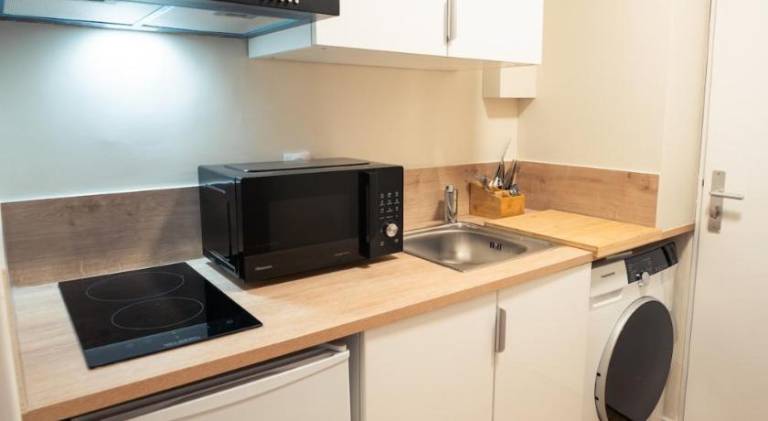 Rental apartment with terrace | Next to Palais des Beaux-Arts de Lille | Pets allowed — photo 3