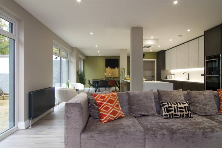 House with hot tub | Perfect for remote work — photo 2