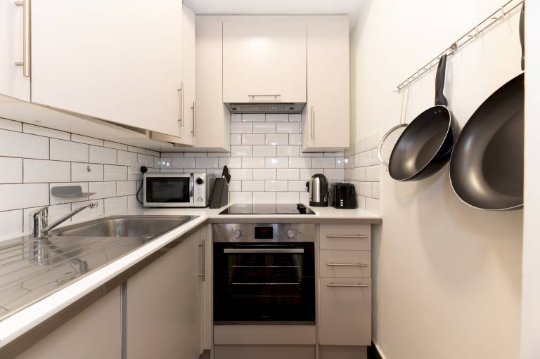 Fully equipped apartment with fast internet | Pets allowed — photo 3