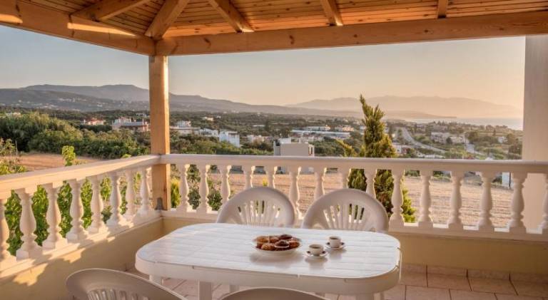 Spacious villa with terrace, barbeque & private pool | Next to the beach | Good for workation | Pets are welcome — photo 5