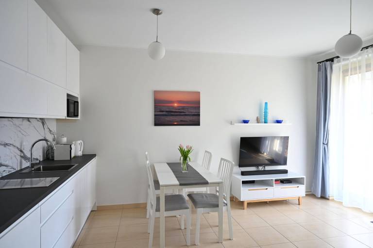 Child-friendly lovely condo with yard | Garden view | Dogs allowed — photo 4