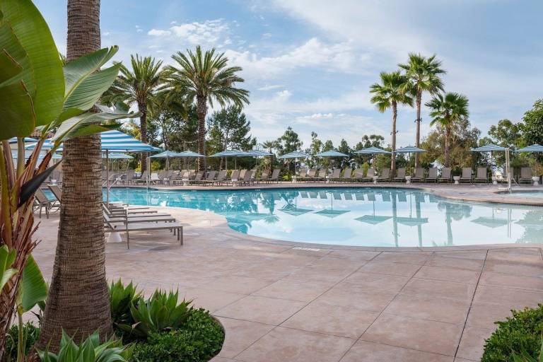 Resort  Huntington Beach