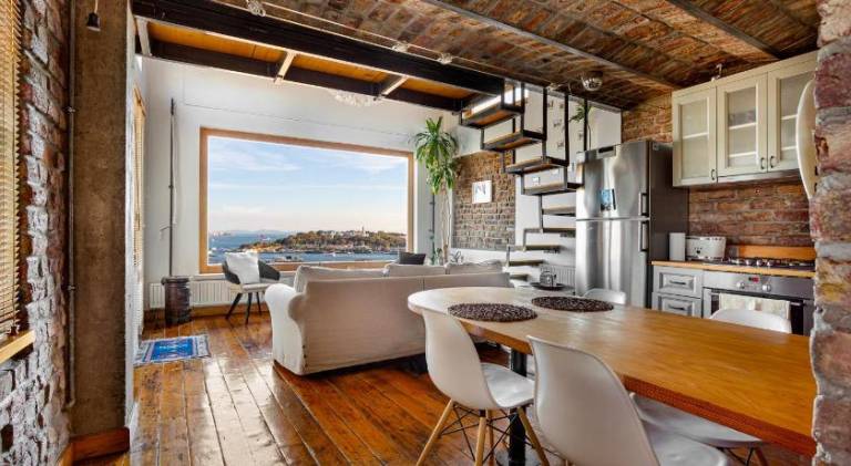 Alaattin Apartments in Istanbul