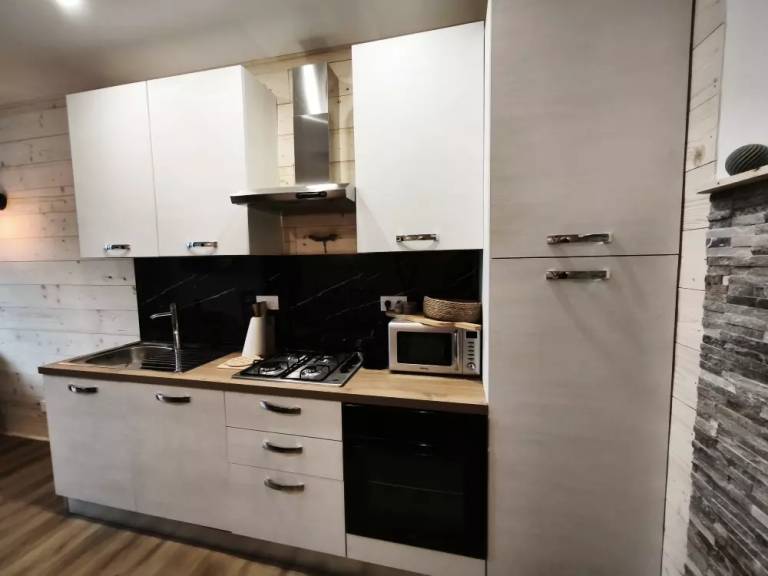 Apartment with 1 room for 4 persons — photo 3