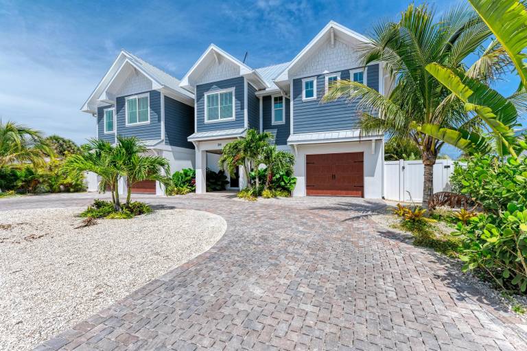 House  Anna Maria