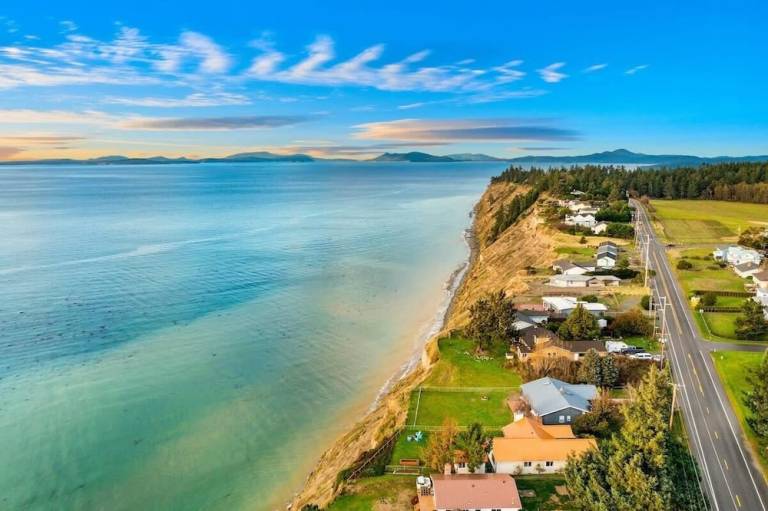 Cottage  Oak Harbor