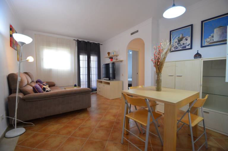 Fully equipped beautiful apartment with terrace & pool | Close to the beach | Dogs allowed — photo 3
