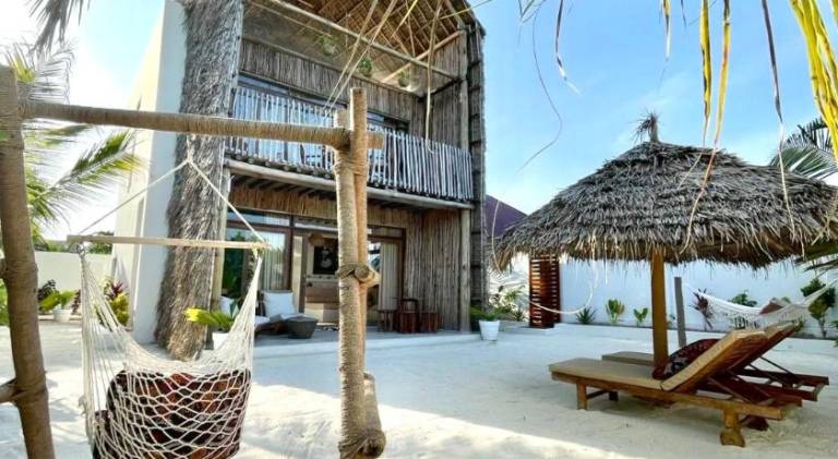 Charming villa with pool | Dogs allowed in Jambiani