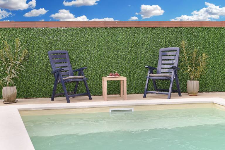Family-oriented holiday apartment with grill, patio & pool | Pet-friendly — photo 2