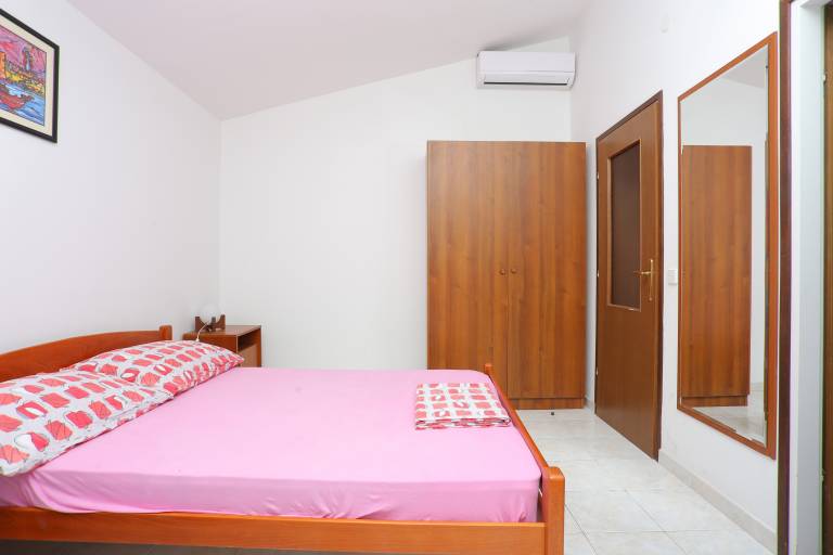 Studio flat with balcony and sea view Slatine, Čiovo (AS-13298-b) — photo 5