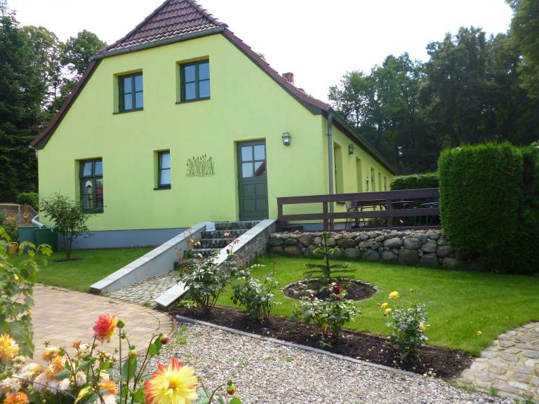 Holiday apartment with 1 room for 3 persons — photo 3