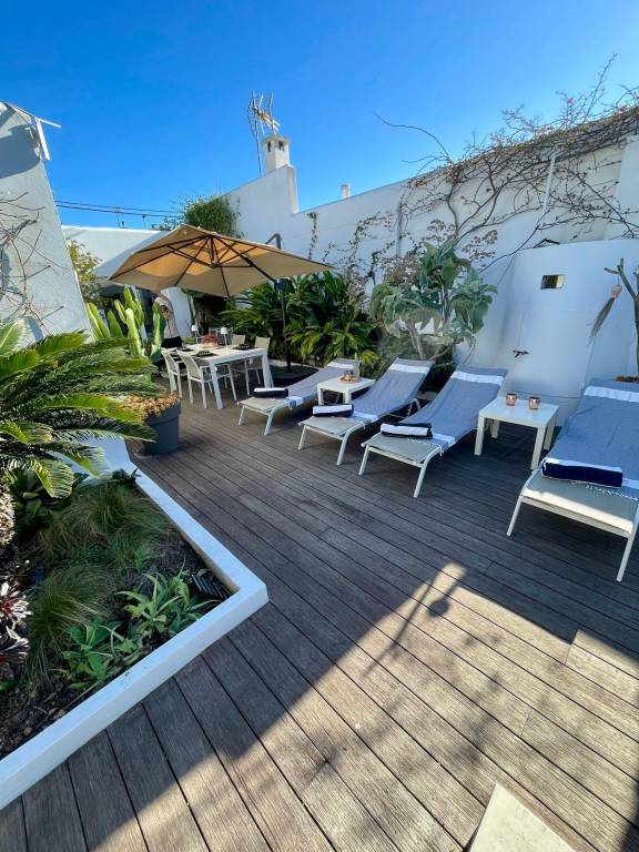 Fully equipped beautiful vacation home with pool, garden & terrace | Close to the beach | Dogs allowed — photo 5