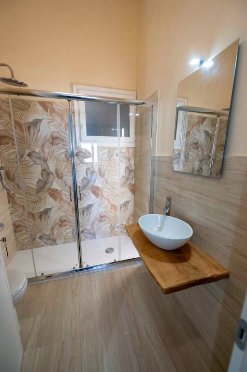 Room 'Camera Doppia 1' with Shared Terrace, Wi-Fi and Air Conditioning — photo 4