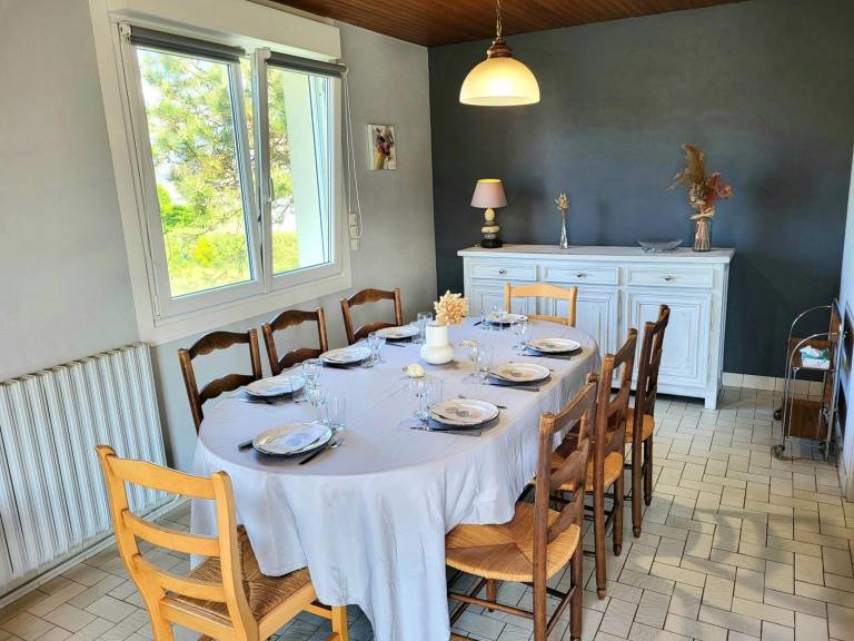 Family-oriented spacious house with yard, BBQ & patio | Garden view | Close to the beach | Suitable for remote work | Pet-friendly — photo 3