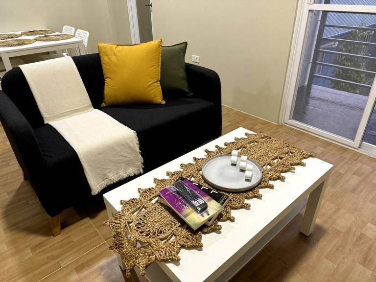 House with 1 room for 5 persons in San Fernando