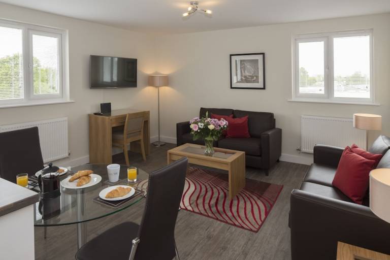 Apartment  Ascot