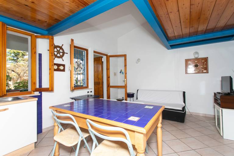 Children-friendly lovely rental apartment with terrace | Close to the beach | Pets are welcome — photo 3