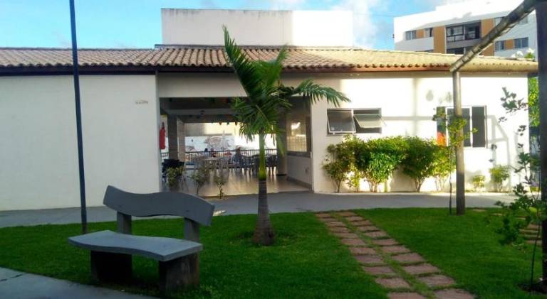 Apartment with pool — photo 5