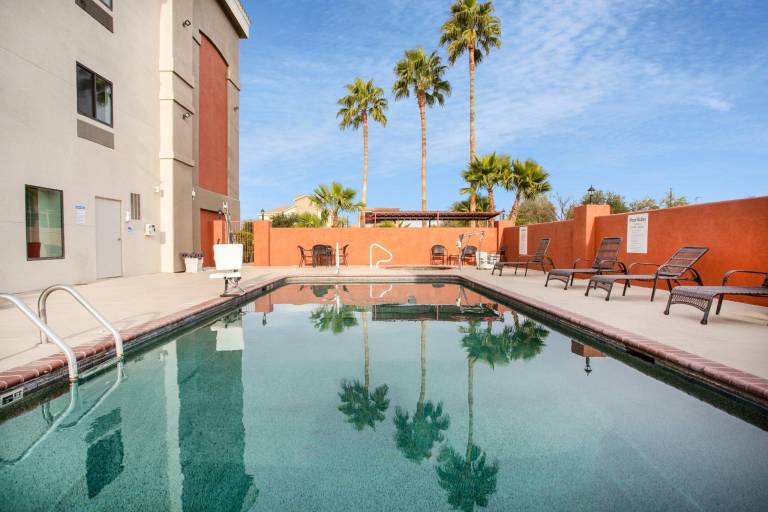 Holiday Inn Express & Suites Tucson North &ndash; Marana By IHG
