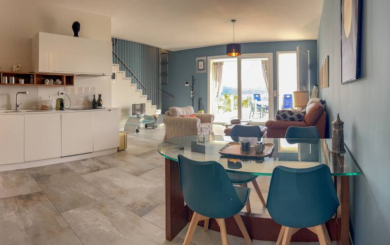 Fully equipped villa with barbecue, terrace & garden | Suitable for remote work | Dogs allowed — photo 4