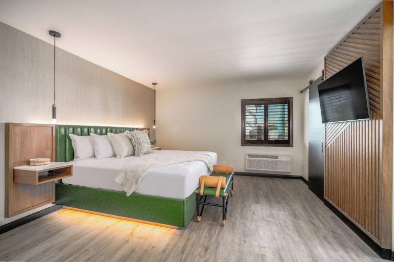 LYFE INN & SUITES by AGA- North Hollywood Universal Studios — photo 4